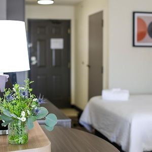 Premium King Room